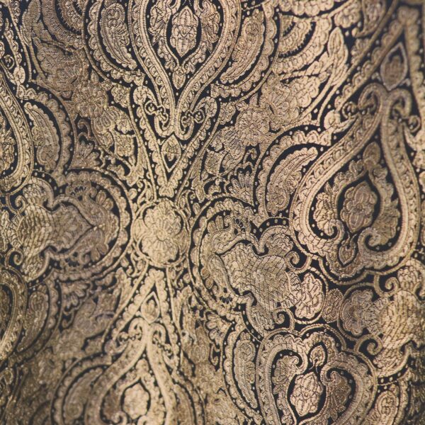 Black & Gold Donatella Table Linen