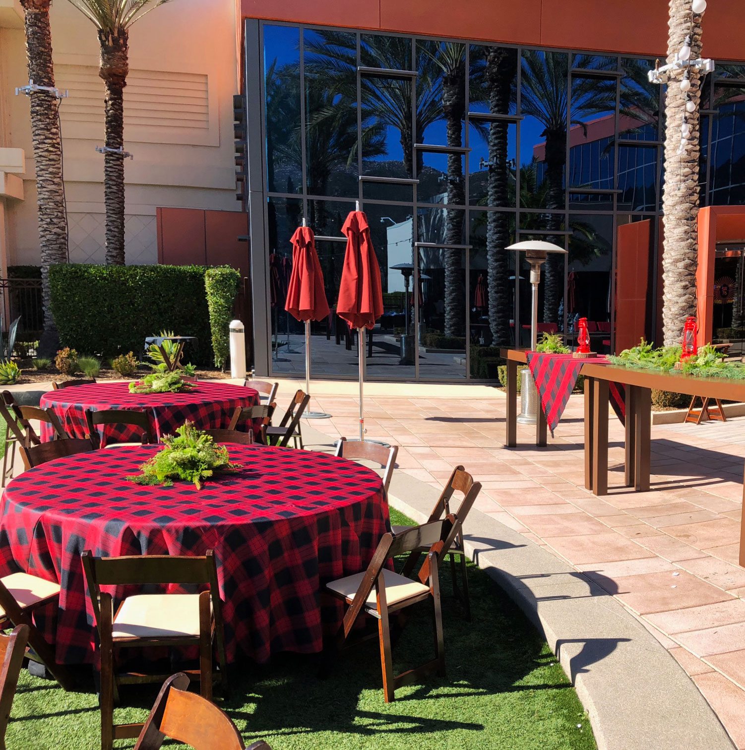 Waldorf Plaid Table Linen - Image 4