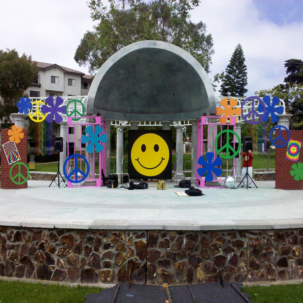 Daisy Cutout - Image 3