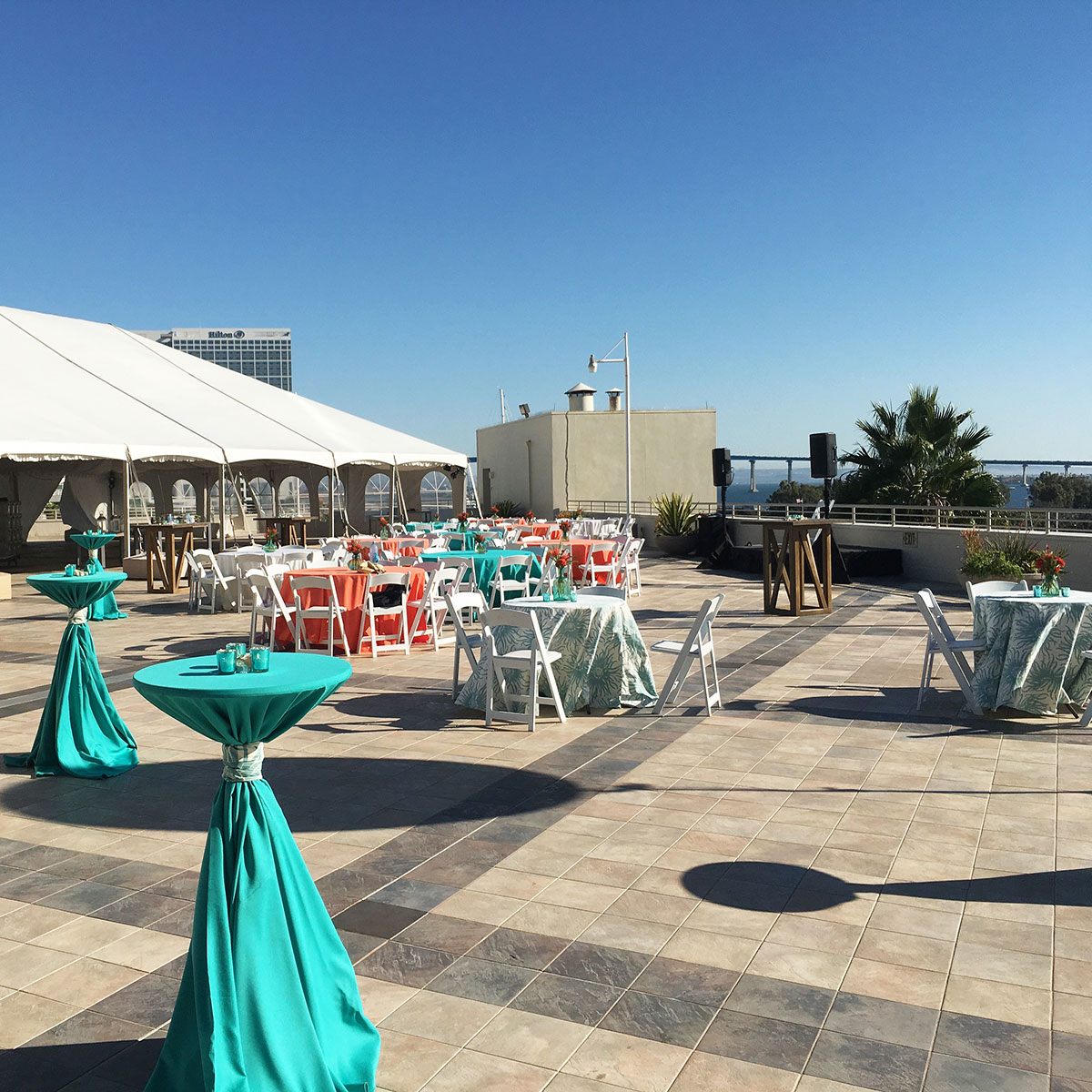 Jade Poly Table Linen - Image 4