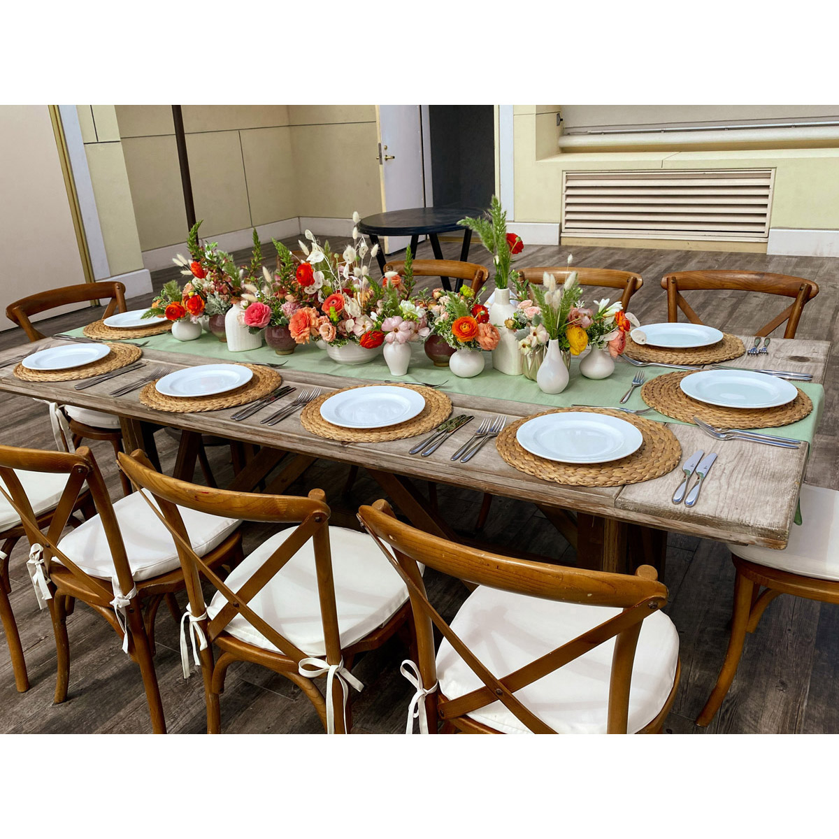 Heritage Dining Table (Traditional) - Image 2