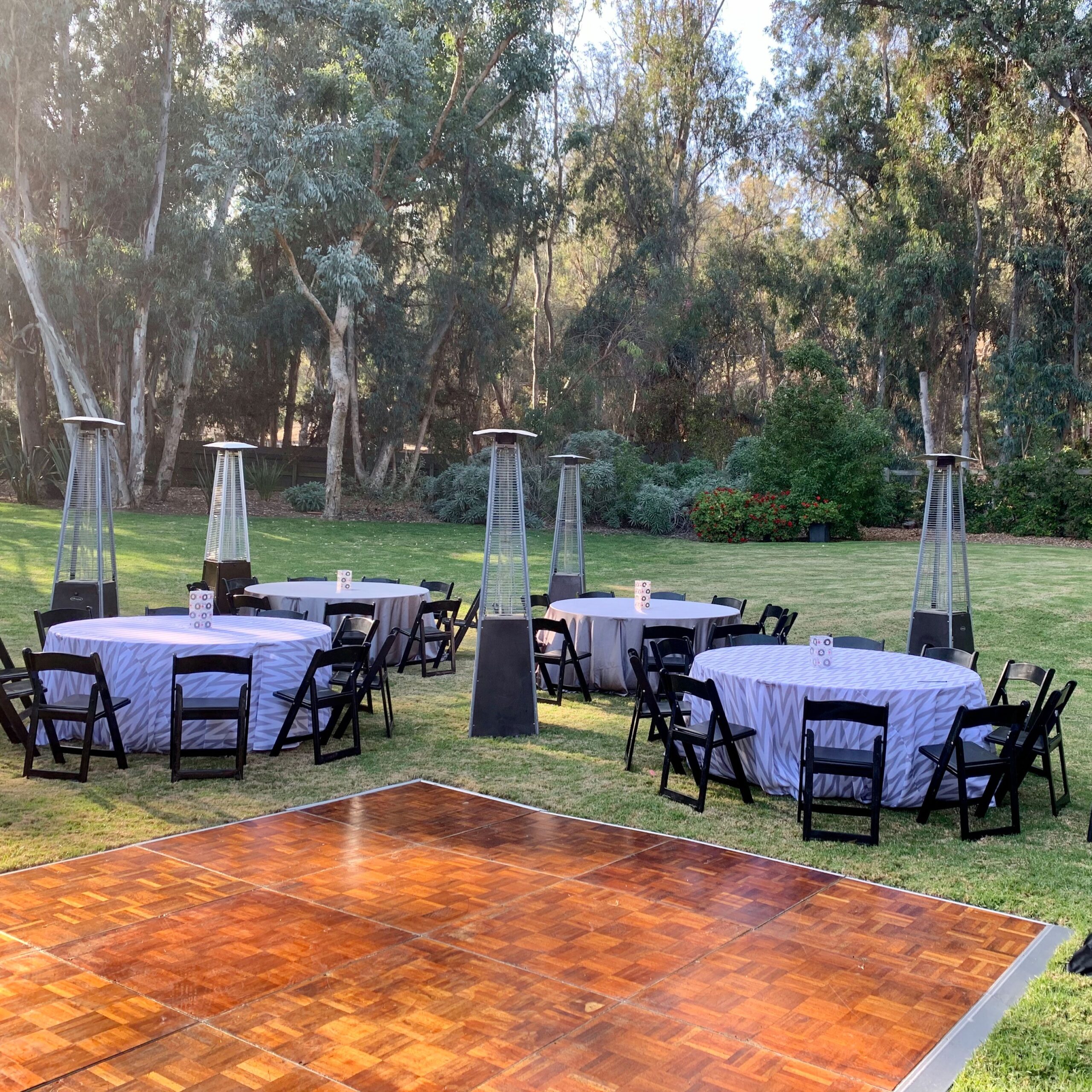 Gray Zenith Table Linen - Image 3