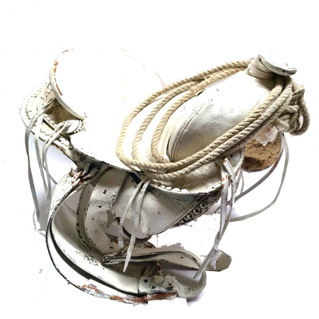 Saddle