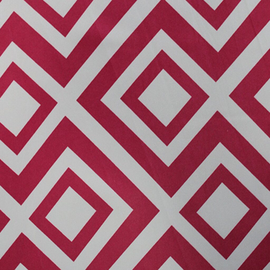 Fuchsia Helix Lamour Table Runner