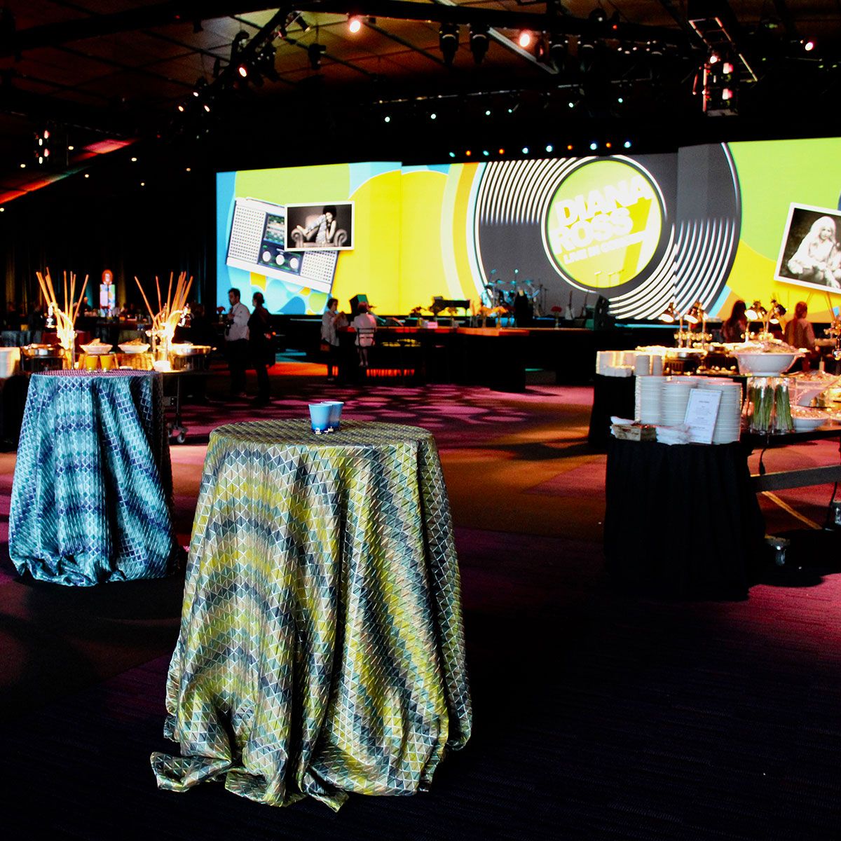 Peridot Montage Table Linen - Image 4