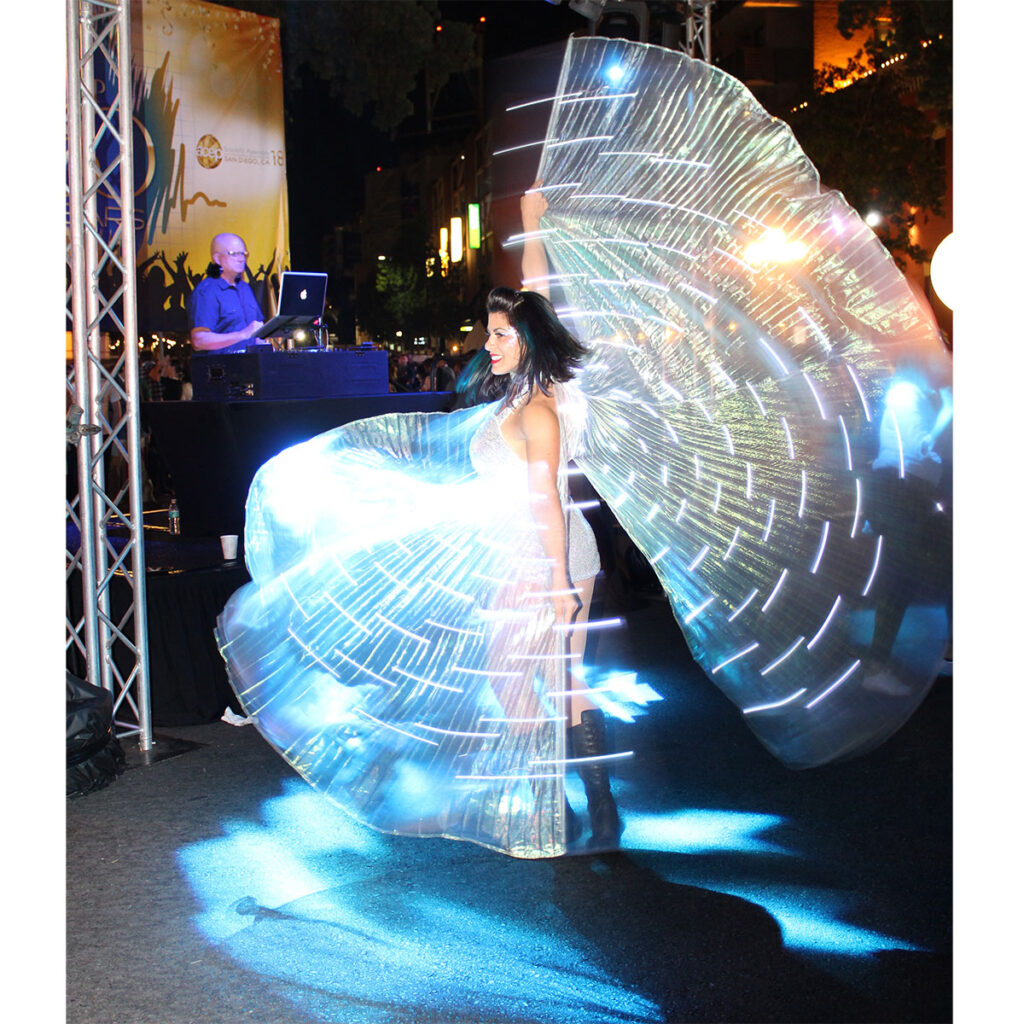 Glow/LED Performers
