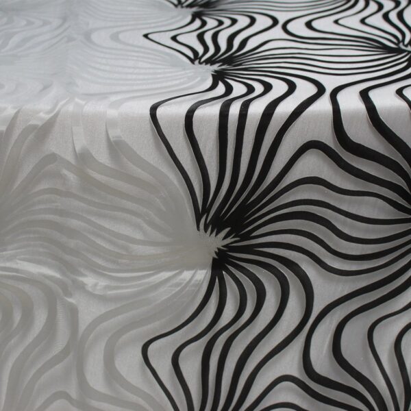 Helios Black & White Table Runner