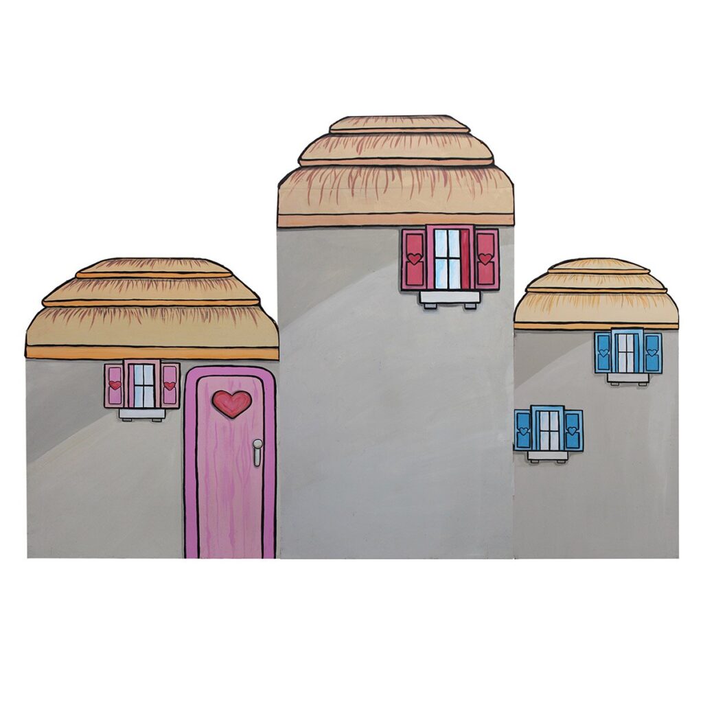 Munchkin Hut Trio Façade
