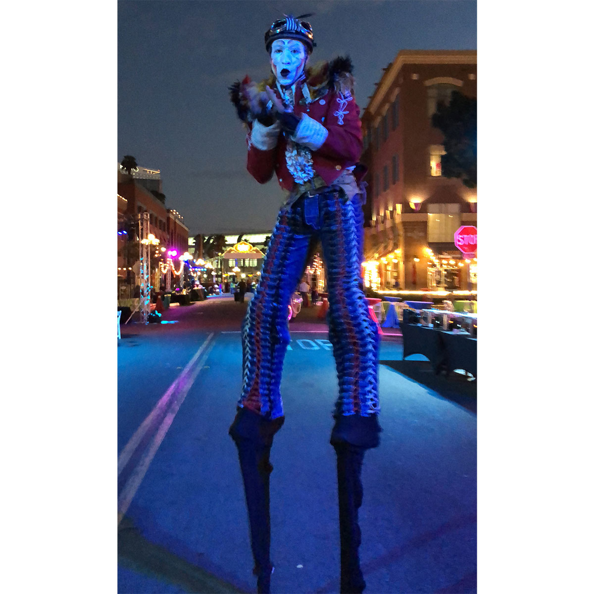 Stilt Walkers - Image 3