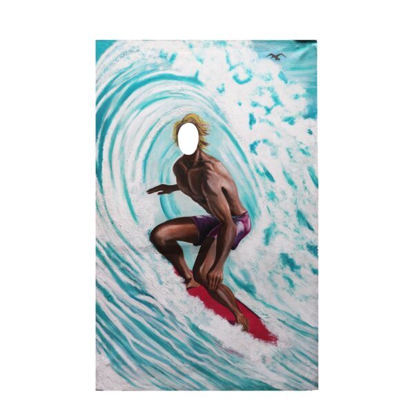 Surfer on Wave Photo Op (1 Head)