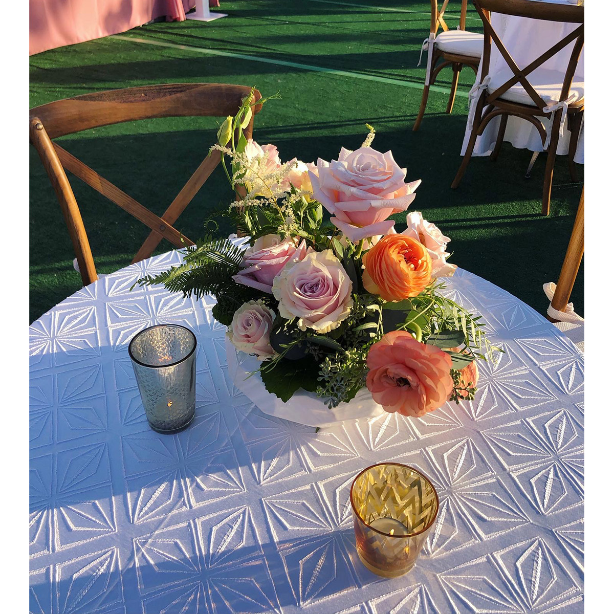 White Bentley Table Linen - Image 3