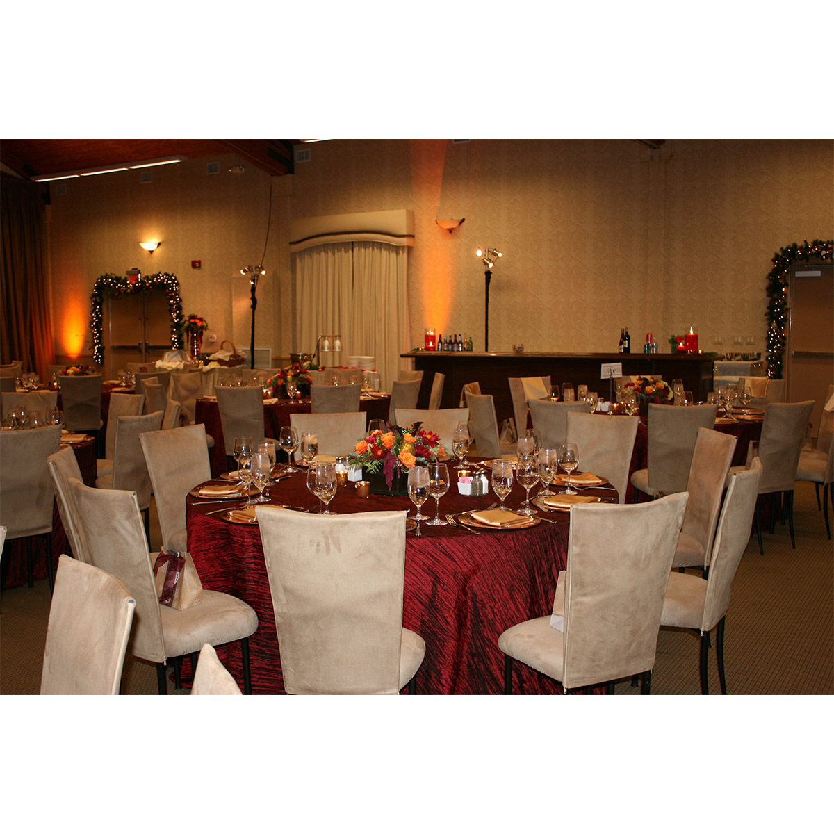 Wine Crinkle Taffeta Table Linen - Image 6