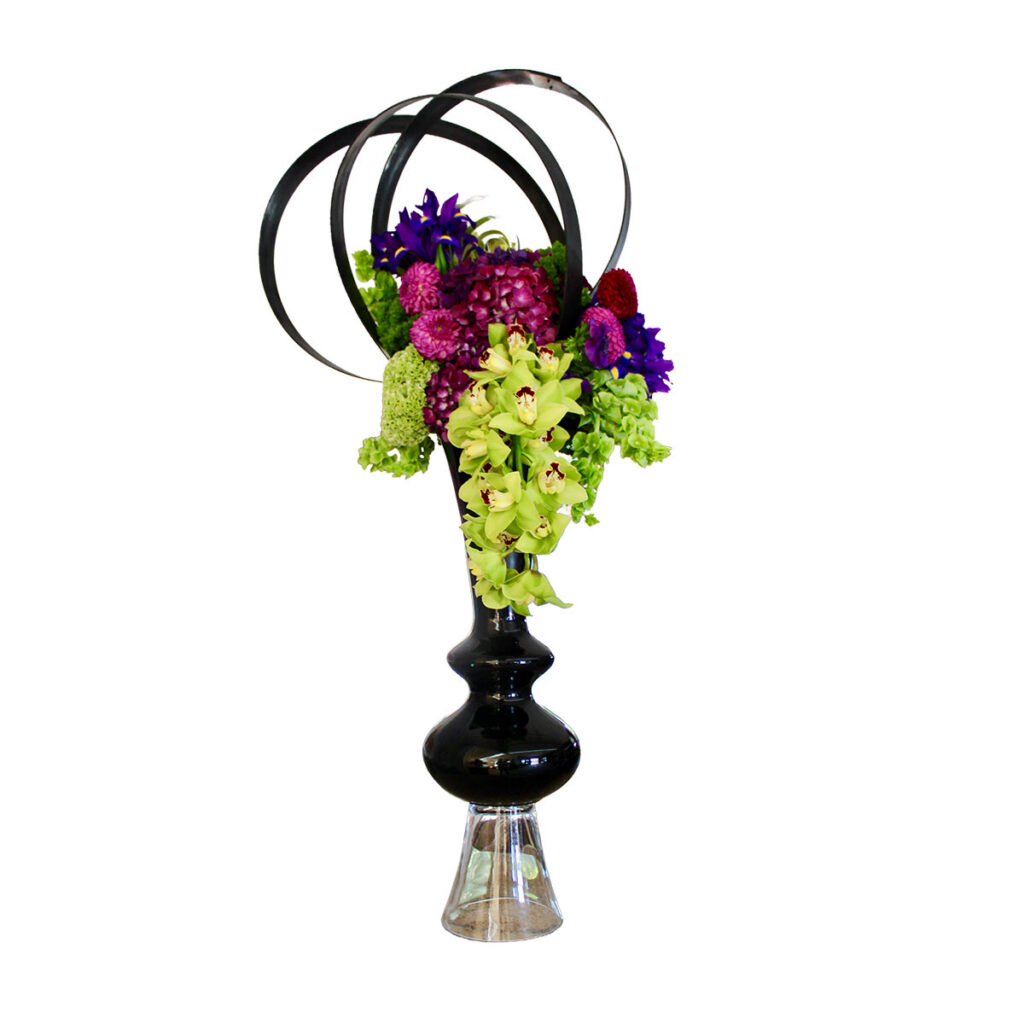 Bright & Modern Bar / Food Station Floral